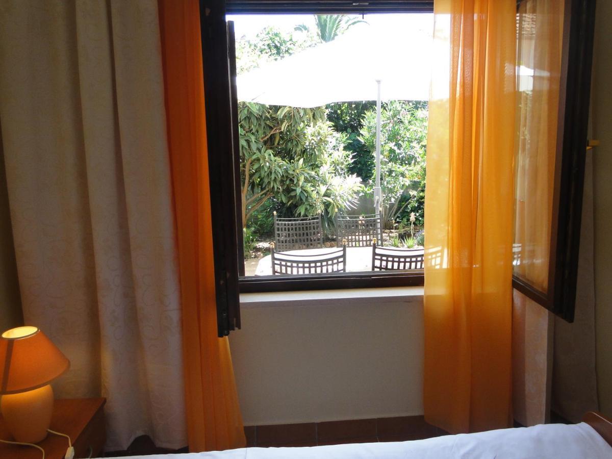 Villa Agava Vrboska Ngoại thất bức ảnh